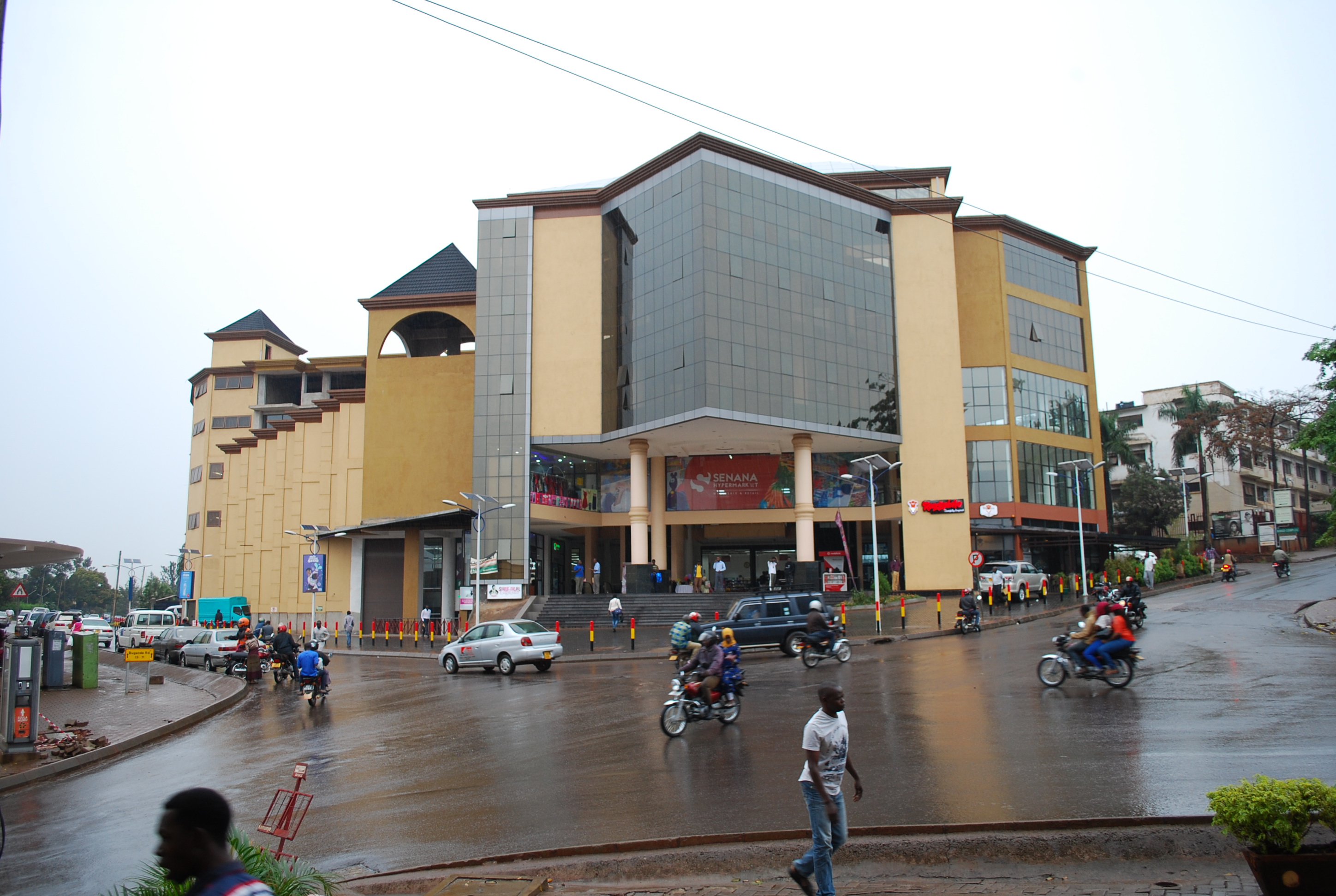 Senana Shopping Center