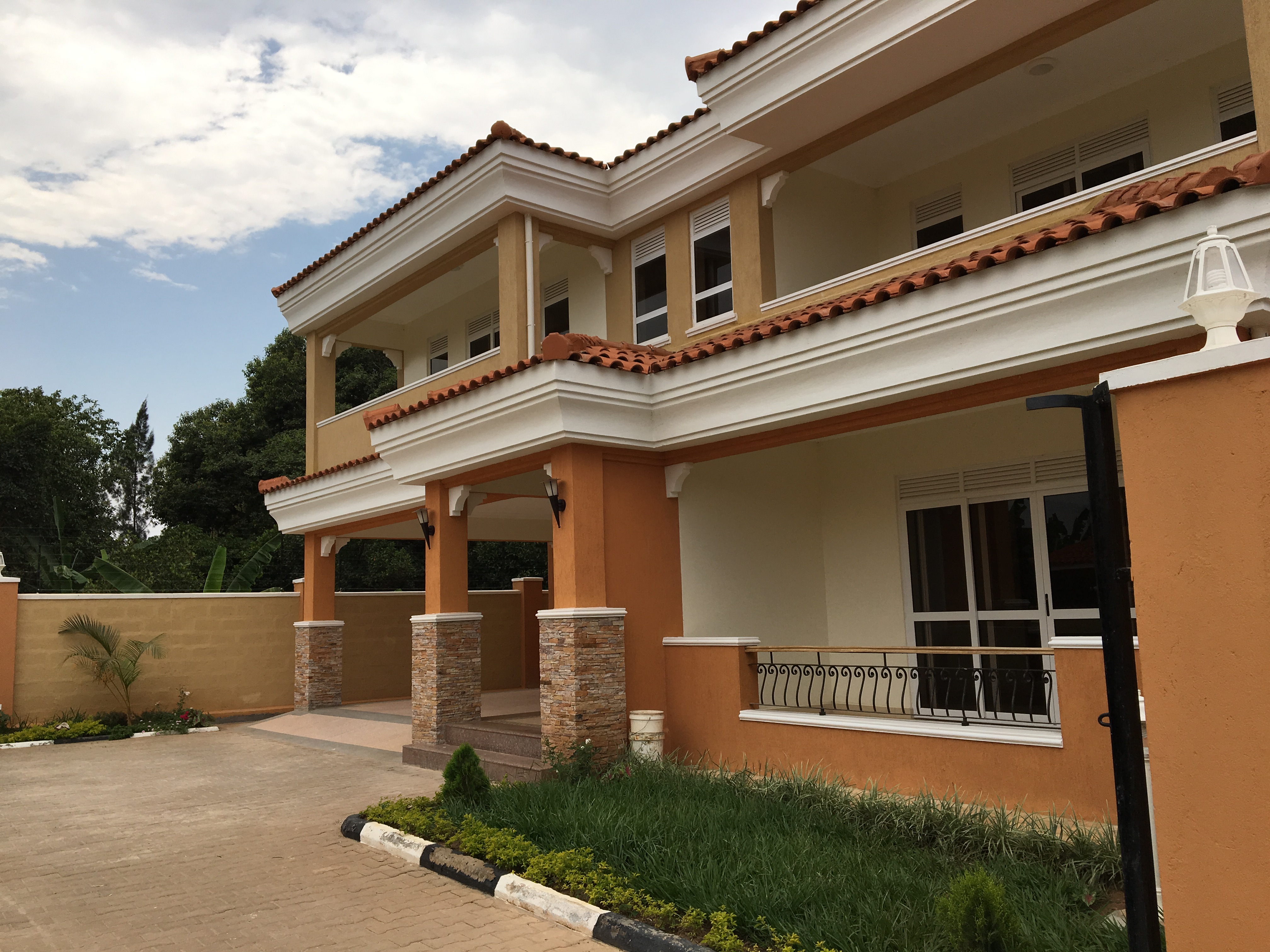 Munyonyo Villas